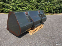 Front-end loader bucket / Front loader bucket Mailleux BC 220