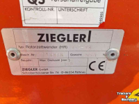 Tedder Niemeyer HR 905 DH Schudder