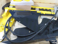 Combinehead & Pick-Up New Holland DIAKIT - verticaal mes  CASE Axel Fow 8230 & NEW HOLLAND CR 9080CNH Parts nr:5199024