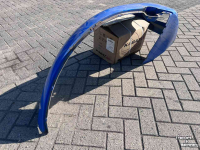 Diverse used spare-parts New Holland T4.75S Rechter spatbord 48078950