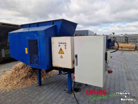 Wood Chipper  Bleu Single Shaft Shredder / Hakselaar / Versnipperaar