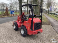 Wheelloader Schäffer 2033 Kniklader