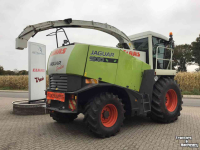 Forage-harvester Claas Jaguar 900