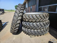 Wheels, Tyres, Rims & Dual spacers Alliance 380/90R50 A-350 op 10- gaats velg