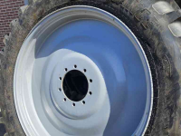 Wheels, Tyres, Rims & Dual spacers Alliance 380/90R50 A-350 op 10- gaats velg