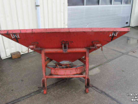 Fertilizer spreader Lely Centerliner enkele schijf kunstmeststrooier zandstrooier zoutstrooier