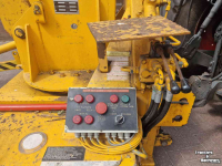 Articulated platforms Custers Tractor Hoogwerker