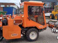 Weed brusher Nimos Zelfrijdende Onkuidborstelmachine Porter II