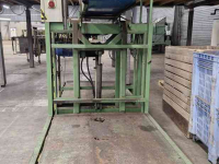 Box filler  Kistenvuller / Kistenfüller /  Box filler