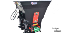 Sawdust spreader for boxes Qmac ALLESSTROOIER / UNIVERSEELSTROOIER USE 120 - 1330L