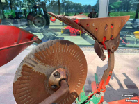 Ploughs Kverneland Kverneland vd100
