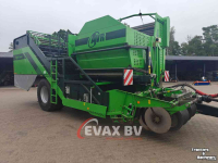 Potato harvester AVR Spirit 9200