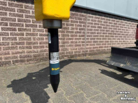 Hydraulic rock breakers  Epiroc SB102