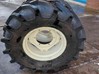 Wheels, Tyres, Rims & Dual spacers BKT 380/70R20