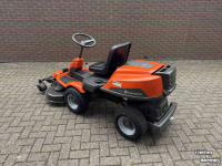Ride-on mower Husqvarna R18