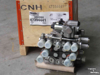 Tractor New Holland NewH / Case-IH Mechanische ventielenblok - 3 + 1 ventielen + EDC CNH nr:47394441