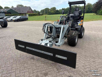 Rubber yard scraper Hemach Rubberschuif hydraulisch verstelbaar 1,75m EURO DEMO