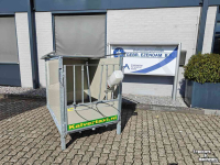 Calf hutches  kalvertaxi