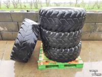 Wheels, Tyres, Rims & Dual spacers Vredestein 46070R24  460/70Xr24   Endurion banden