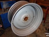 Wheels, Tyres, Rims & Dual spacers  DW18x38 Vaste velg