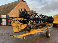 Combine New Holland TX 67
