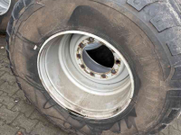 Wheels, Tyres, Rims & Dual spacers Alliance 800/45R26.5
