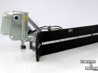 Manure scraper Qmac Modulo rubber yard scraper 300cm hookup Manitou