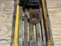 GPS steering systems and attachments Trimble GCS900 / CB460 Dozer GPS systeem
