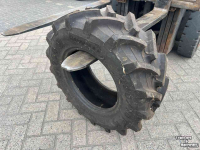 Wheels, Tyres, Rims & Dual spacers Pirelli 280/70R16 eenling gebruikt
