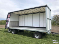 Sailcloth wagon / Harvester wagon Heuvelmans Oogstwagens en Zeilwagens
