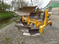 Ploughs Panter 2S WDK1VB 2-schaar wentelploeg