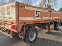 Agricultural wagon  Landbouwwagen plattewagen aanhanger balenwagen