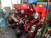 Seed drill Kongskilde Maïszaaimachine