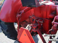 Oldtimers Farmall B-450 Oldtimer Tractor