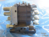 Tractor New Holland Compleet Hydraulisch ventielenblok voor T4.xxx Case-IH Farmall Steyr Kompakt parts nr:47396611