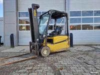 Forklift Yale 2T electr. heftruck