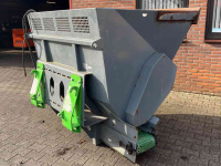 Sawdust spreader for boxes Ceres BS2000 Zaagselstrooier Boxenstrooier instrooibak diversen