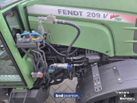 Small-track Tractor Fendt 209 V Vario Vineyard