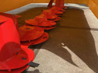 Mower Pottinger Novacat 302