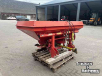 Fertilizer spreader Lely centerliner stooier , front aandrijving