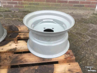 Wheels, Tyres, Rims & Dual spacers  9x15