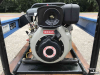 Other machines and accessories for the workshop and yard  SDMO DX4000 Diesel aggregaat