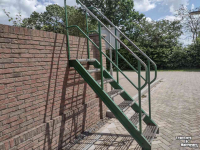 Other machines and accessories for the workshop and yard  Diverse trappen