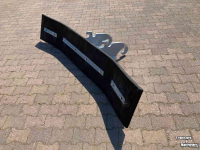 Rubber yard scraper  Rubberschaaf  schuif met CW 10 aansluiting