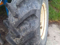 Wheels, Tyres, Rims & Dual spacers BKT 380/85R24