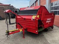 Silage-block distribution wagon Trioliet Multifeed Blokkenwagen