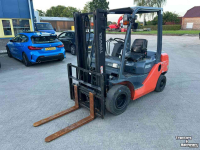 Forklift Toyota 52-8FDF25 diesel heftruck gebruikt