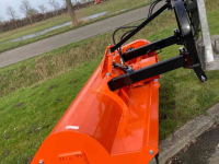 Pruning shredder / Pruning mulcher Perfect BG2-180 Versnipperaar snoeihout snipperen