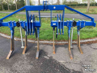 Deep subsoiler VSS MTO-UV6 voorzet woeler grubber sporenwisser