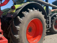 Tractor Claas Axion 800